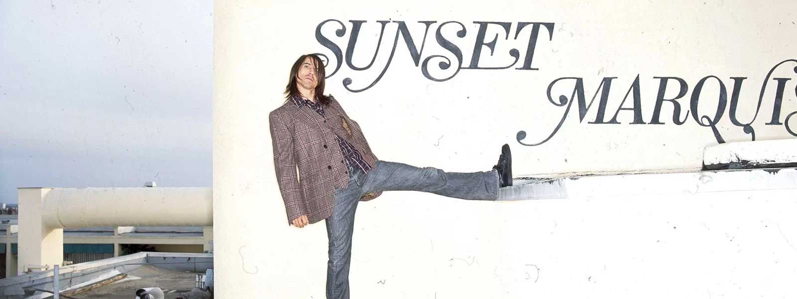 anthony kiedis with the sunset marquis sign